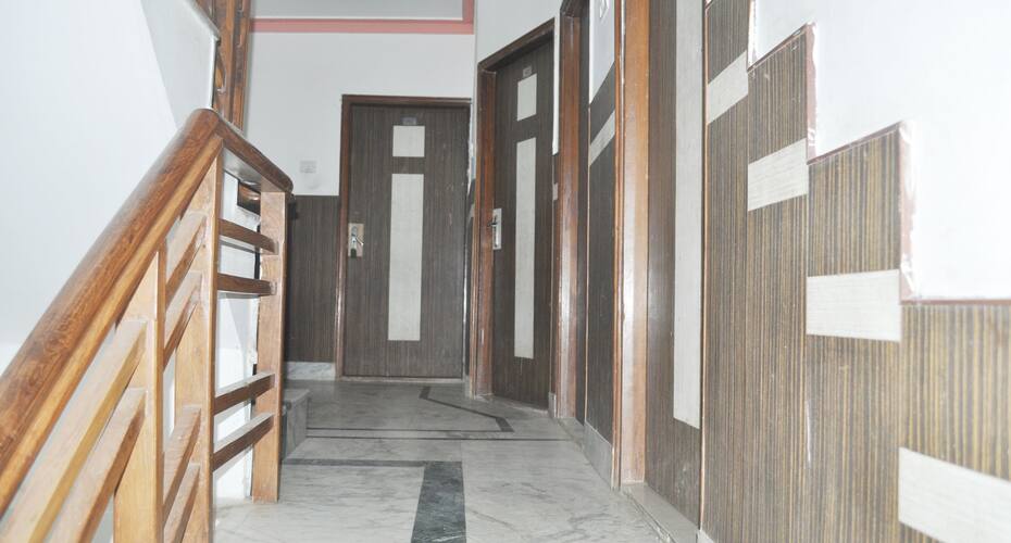 Hotel Bhavini, Katra 5